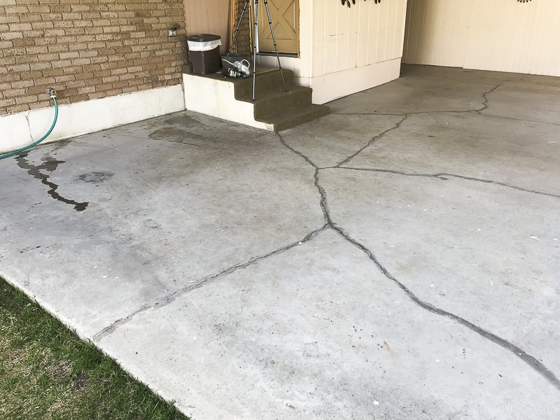 Painting A Patio With UGL Epoxy Floor Paint @Remodelaholic 14